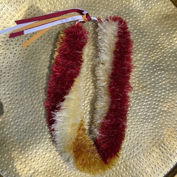 Hand Made Red/Cream/Gold Eyelash Yarn Lei Class of 2023 Graduation Celebration - Picture 11 of 15